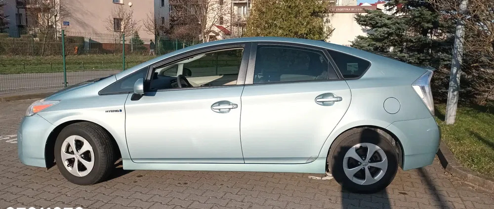 toyota prius Toyota Prius cena 49900 przebieg: 185000, rok produkcji 2015 z Warszawa